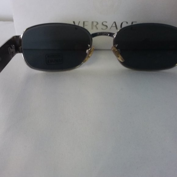 Vintage Versace Gunmetal Silver Sunglasses - Picture 5 of 7